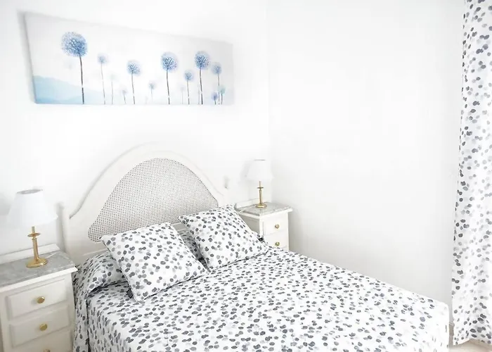 Апартаменты Amplio Ideal Familias Con Piscina Y Padel *