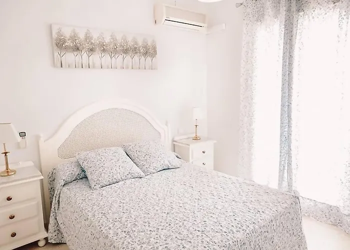 Amplio Ideal Familias Con Piscina Y Padel Daire Fuengirola