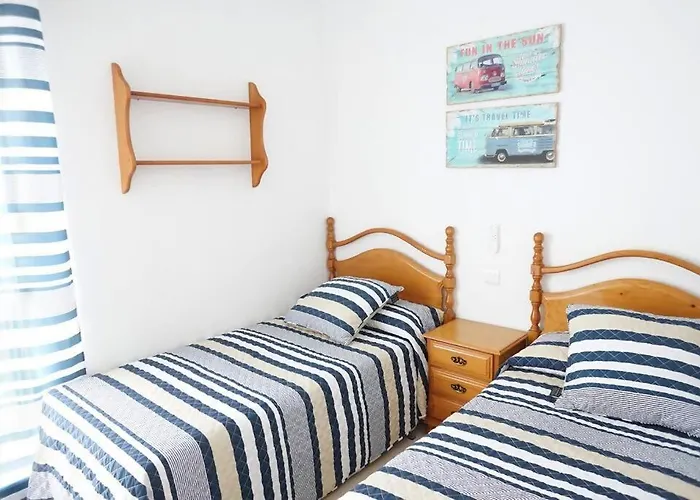 Amplio Ideal Familias Con Piscina Y Padel Fuengirola